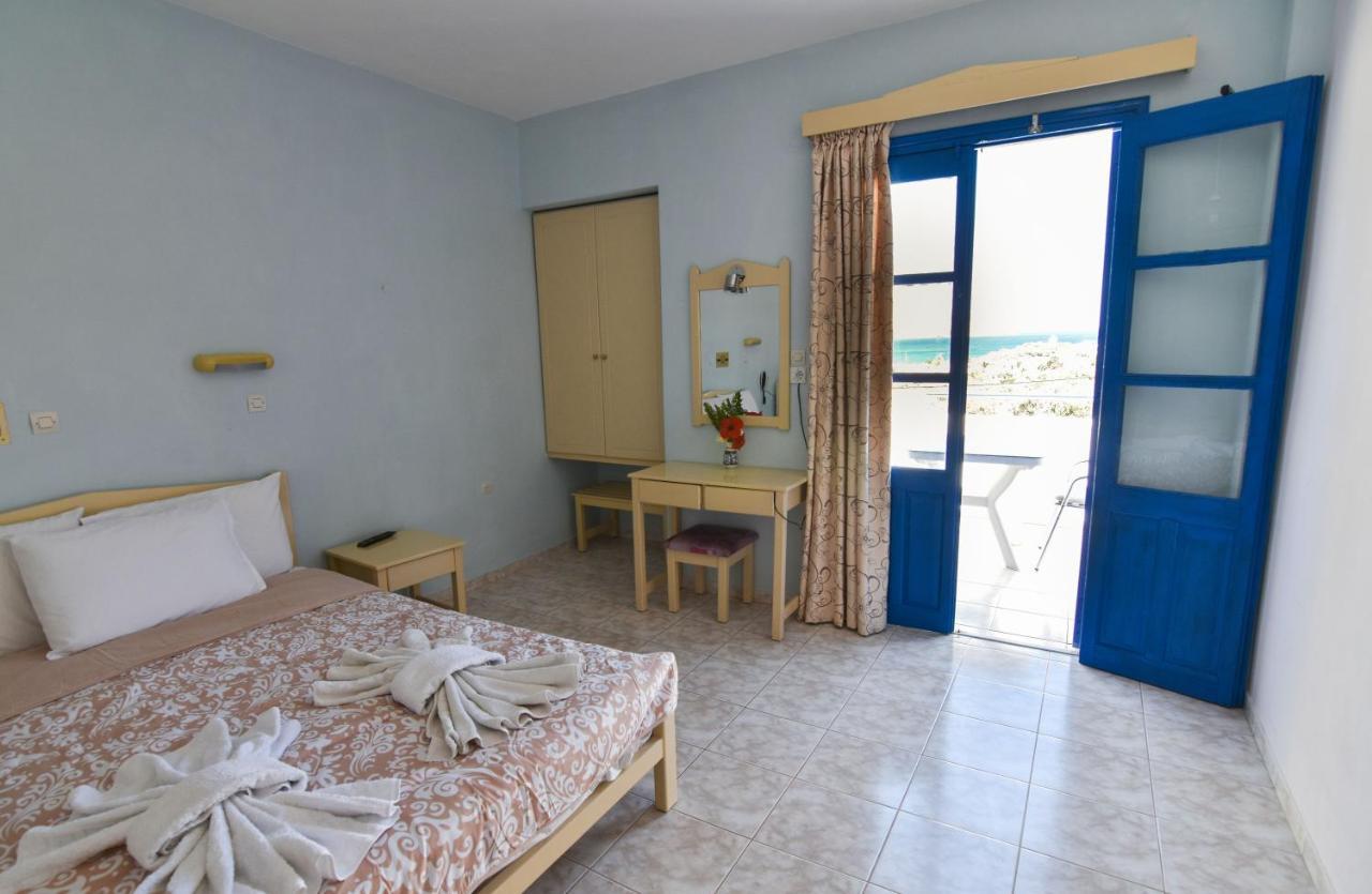Vardes Hotel Studios Амупі Екстер'єр фото
