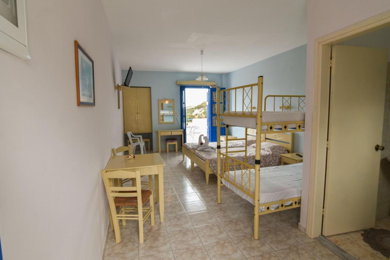 Vardes Hotel Studios Амупі Екстер'єр фото